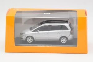 Opel Zafira B Sudrabs Minichamps 1:43 1799109 Metāls — attēls 4 no 4