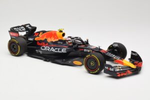 Oracle Red Bull Racing RB18 #11 S. Perez Miami GP 2022 Minichamps 1:18 110220511 Metāls — attēls 4 no 6