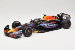 Oracle Red Bull Racing RB19 #1 M. Verstappen Winner Miami GP 2023 Minichamps 1:18 110230501 Metāls