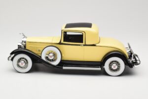 Packard 902 Standard Eight Coupe Dzeltens BoS Models 1:18 BOS276 Sveķi — attēls 3 no 6