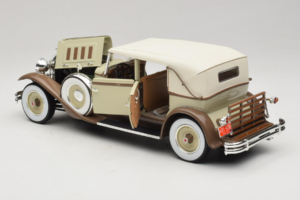 Packard Brewster Balts Signature Models 1:18 PACKARD001 Metāls — attēls 5 no 8