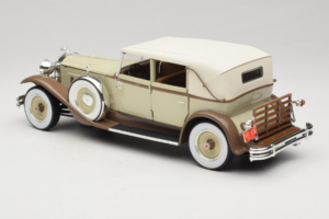 Packard Brewster Balts Signature Models 1:18 PACKARD001 Metāls — attēls 7 no 8
