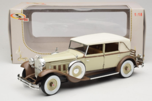 Packard Brewster Balts Signature Models 1:18 PACKARD001 Metāls — attēls 8 no 8
