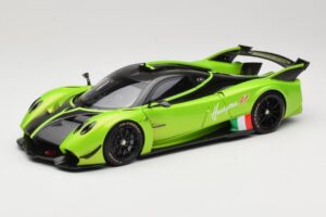 Pagani Huayra R Zaļš LCD 1:18 LCD18012-GR Metāls