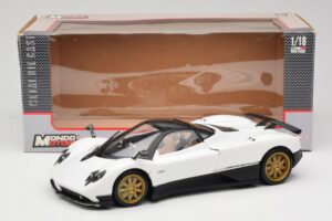 Pagani Zonda F Balts Mondo Motors 1:18 157655 Metāls — attēls 8 no 8