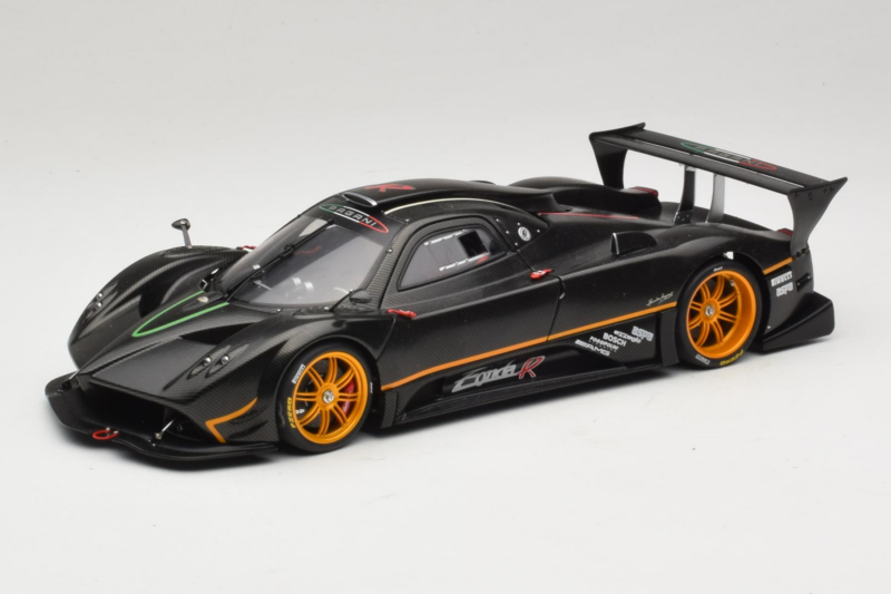 Pagani Zonda R Revolucion Carbon Fiber AUTOart 1:18 78261 Metāls