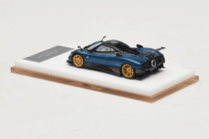 Pagani Zonda Tricolore Exposed Carbon Zils Henson & Heaven 1:64 PZTECB01 Metāls — attēls 5 no 7
