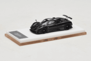 Pagani Zonda Tricolore Exposed Carbon Henson & Heaven 1:64 PZTEC01 Metāls — attēls 2 no 7