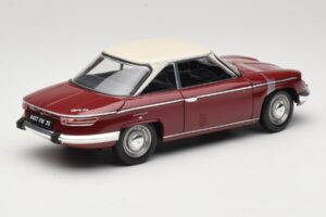 Panhard 24 CT Sarkans Solido 1:18 1832500 Metāls — attēls 3 no 8