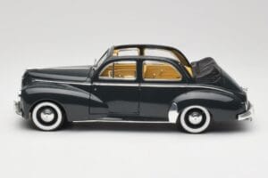 Peugeot 203 Kabriolets Melns Solido 1:18 8156 Metāls — attēls 4 no 8