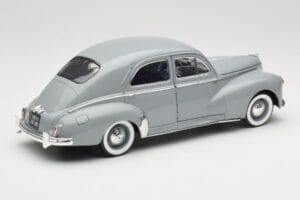 Peugeot 203 Gris Clair Solido 1:18 8145 Metāls — attēls 3 no 8