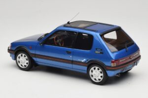 Peugeot 205 1.9 GTI Le Mans Miami Blue Otto 1:18 OT1153 Sveķi — attēls 5 no 6
