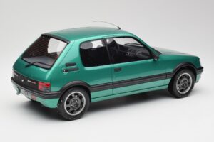 Peugeot 205 GTI Griffe Otto 1:12 G017 Sveķi — attēls 2 no 6