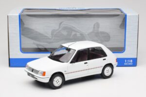 Peugeot 205 Balts MCG 1:18 MCG18493 Metāls — attēls 6 no 6