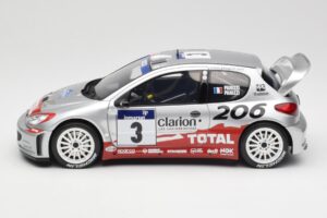 Peugeot 206 WRC #3 G. Panizzi / H. Panizzi Rally Tour de Corse 2002 Otto 1:18 OT1085 Sveķi — attēls 3 no 6