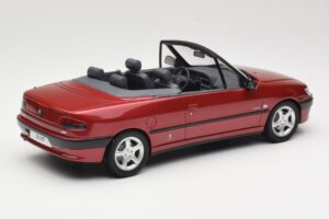 Peugeot 306 Kabriolets Sarkans Otto 1:18 OT042 Sveķi — attēls 2 no 6