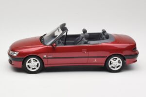 Peugeot 306 Kabriolets Sarkans Otto 1:18 OT042 Sveķi — attēls 3 no 6