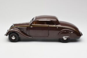 Peugeot 402 Eclipse Šokolāde Norev 1:18 184873 Metāls — attēls 5 no 12
