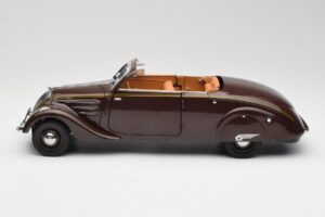 Peugeot 402 Eclipse Šokolāde Norev 1:18 184873 Metāls — attēls 7 no 12