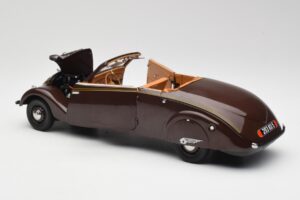 Peugeot 402 Eclipse Šokolāde Norev 1:18 184873 Metāls — attēls 8 no 12