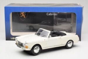 Peugeot 404 Kabriolets Balts Norev 1:18 184746 Metāls — attēls 8 no 8