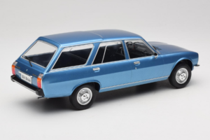 Peugeot 504 Break Zils MCG 1:18 MCG18213 Metāls — attēls 2 no 6