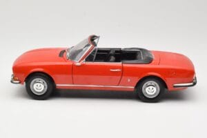Peugeot 504 Kabriolets Sarkans Norev 1:18 184754 Metāls — attēls 4 no 8