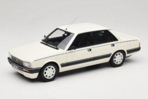 Peugeot 505 V6 White Meije Otto 1:18 OT1297 Sveķi