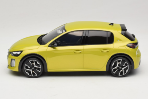 Peugeot E-208 GT Jaune Agueda Otto 1:18 OT1164 Sveķi — attēls 3 no 6