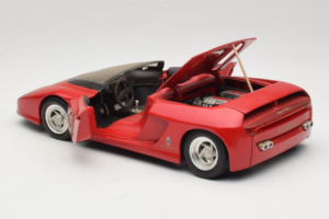 Pininfarina Mythos Sarkans Revell 1:18 8806 Metāls — attēls 5 no 8