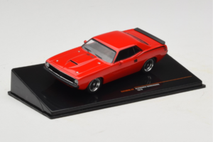 Plymouth Barracuda Sarkans IXO 1:43 CLC592N Metāls — attēls 2 no 4