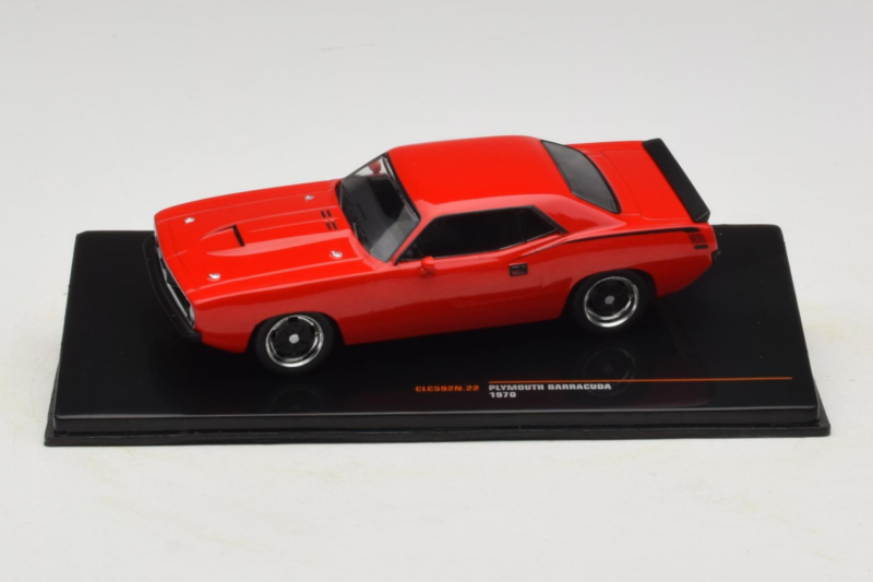 Plymouth Barracuda Sarkans IXO 1:43 CLC592N Metāls