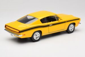 Plymouth Barracuda Dzeltens Road Legends 1:18 92178 Metāls — attēls 3 no 8