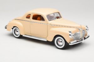 Plymouth Coupe Bēšs Road Signature 1:18 92398 Metāls — attēls 6 no 8