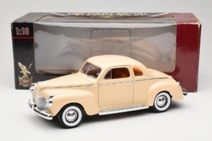 Plymouth Coupe Bēšs Road Signature 1:18 92398 Metāls — attēls 8 no 8
