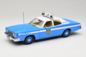 Plymouth Fury Police Pursuit New York Police Department GreenLight 1:18 19043 Metāls