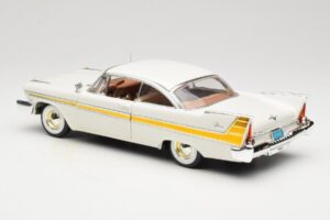 Plymouth Fury Balts Anson 1:18 30398 Metāls — attēls 7 no 8