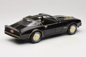 Pontiac Firebird Trans Am SE Smokey and the Bandit Joyride 1:18 33121 Metāls — attēls 3 no 8