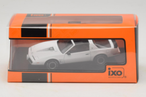 Pontiac Firebird Balts IXO 1:43 CLC582N Metāls — attēls 4 no 4