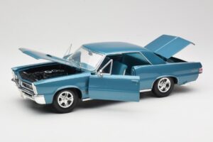 Pontiac GTO Hurst Edition Zils Maisto 1:18 531885 Metāls — attēls 2 no 8