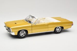Pontiac GTO Hurst Edition Zeltains Maisto 1:18 531884 Metāls