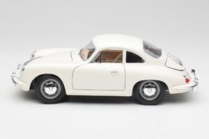 Porsche 356B Balts Bburago 1:18 3021-M3 Metāls — attēls 4 no 8