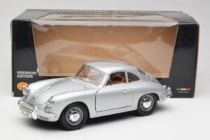 Porsche 356B Sudrabs & Brūns Salons Bburago 1:18 3021-M2 Metāls — attēls 8 no 8