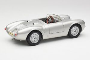 Porsche 550 A Spyder Sudrabs Maisto 1:18 50314 Metāls — attēls 3 no 8