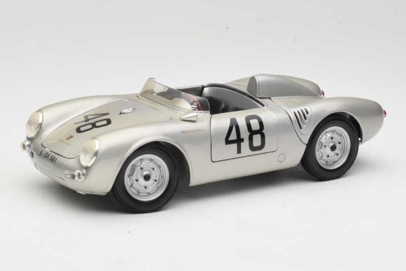 Porsche 550A Spyder #48 Sports Prototype 1955 Maisto 1:18 50341 Metāls