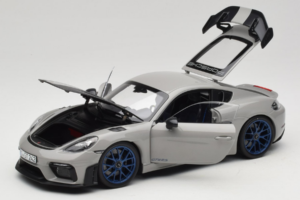 Porsche 718 Cayman 982 GT4 RS Weissach Package Chalk Norev 1:18 187253 Metāls — attēls 3 no 8