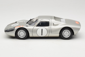 Porsche 904 GTS #1 Japan Grand Prix 1964 Minichamps 1:18 183646701 Metāls — attēls 4 no 8