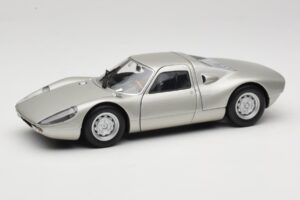 Porsche 904 GTS Sudrabs Minichamps 1:18 180067722 Metāls