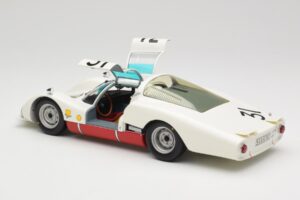 Porsche 906 LH #31 H. Herrmann / H. Linge Porsche System Engineering 24 Hours of Le Mans 1966 Minichamps 1:18 100666131 Metāl — attēls 5 no 8