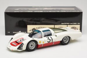 Porsche 906 LH #31 H. Herrmann / H. Linge Porsche System Engineering 24 Hours of Le Mans 1966 Minichamps 1:18 100666131 Metāl — attēls 8 no 8